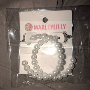 Marley Lilly pearl hoop earrings